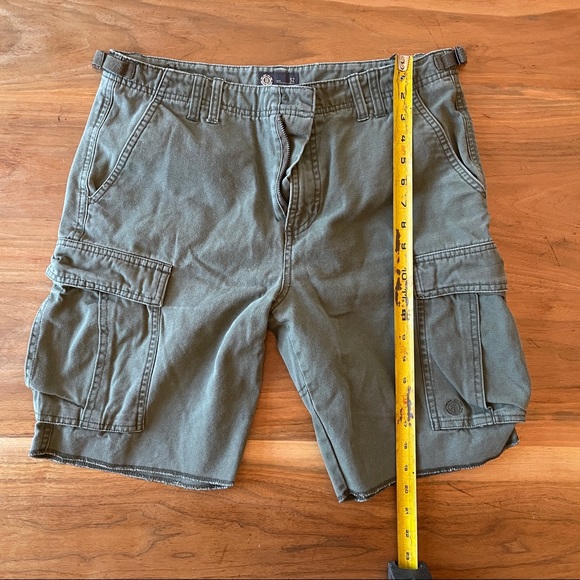 2 for 1 Element and Quiksilver Cargo Shorts! - Picture 6 of 14